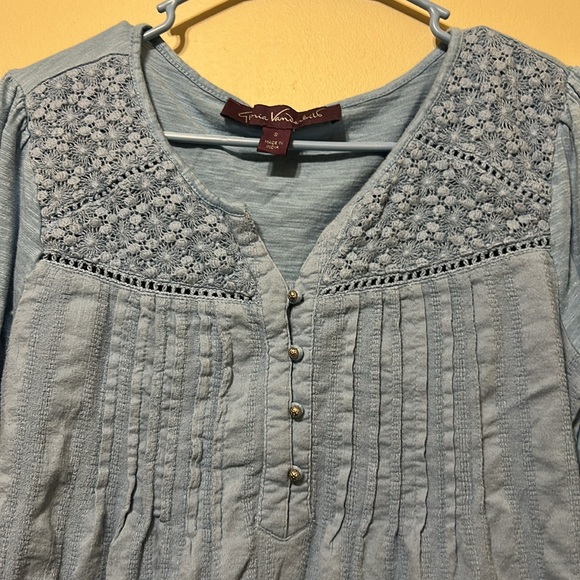 Gloria Vanderbilt Blue Embellished Bib Collar Blouse - Picture 3 of 7